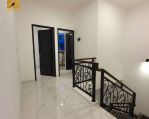 thumbnail-townhouse-dengan-fasilitas-kolam-renang-8