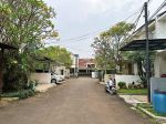 thumbnail-rumah-2-lantai-di-kampung-ubud-cirendeu-4